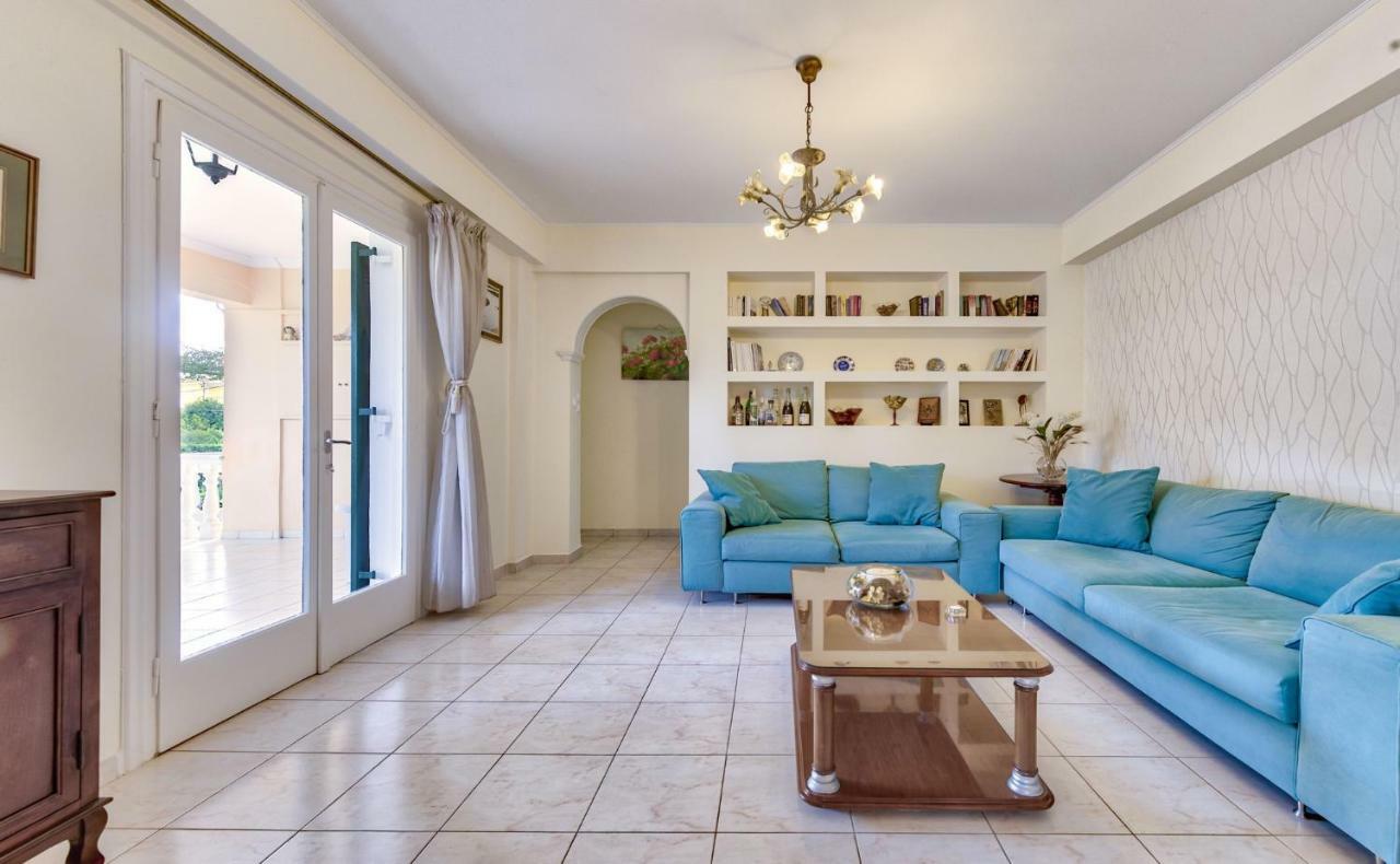 Ina Apartment Каламакион Экстерьер фото